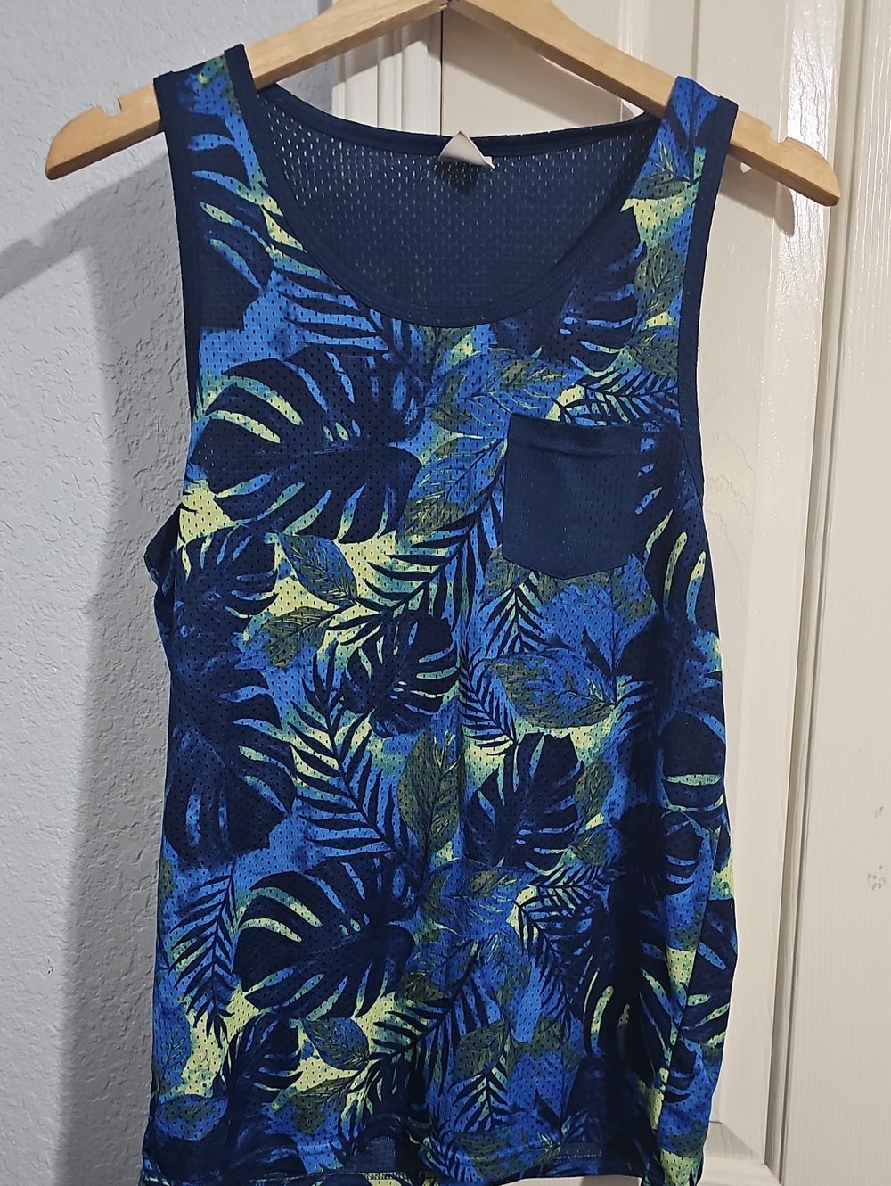 Hollister Blue and Green Tropical Mesh Pocket Tank Top